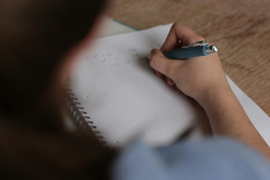 Sfaturi Utile Ce inseamna cand visezi examen